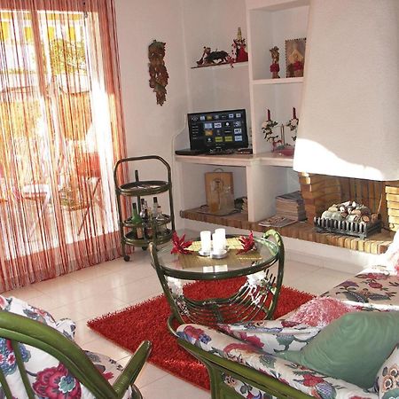 2 Bedroom Nice Apartment In Гуардамар дел Сегура Екстериор снимка